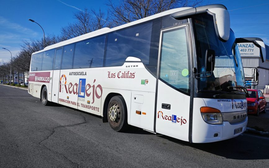 Permiso D autobús Autoescuela Córdoba